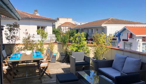 Apartment with Terrace
