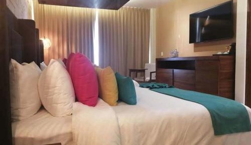 Luxury Junior Suite 2 Double Beds