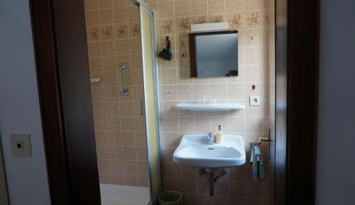 Budget Double Room - Annex