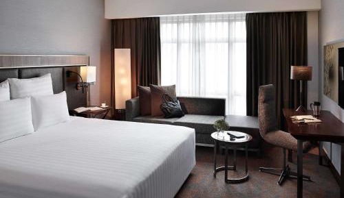 Day Use Offer (11:00 - 17:00) - Superior King Room with City View