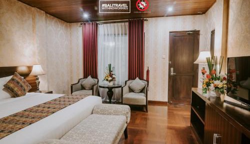 Deluxe King Room