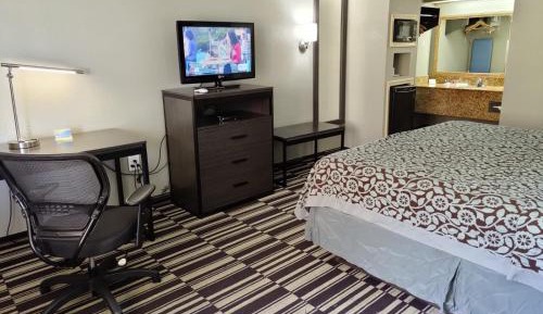 Deluxe King Room - Smoking