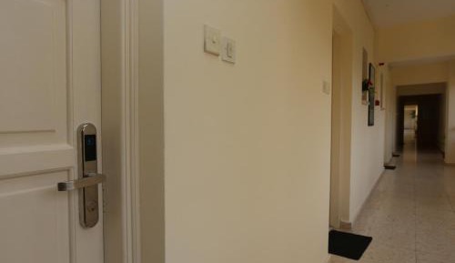 Two-Bedroom Apartment (4-6 Adults)