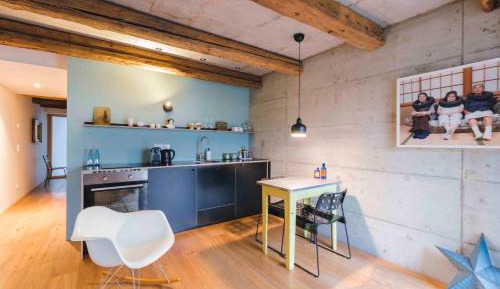 Studio Apartment