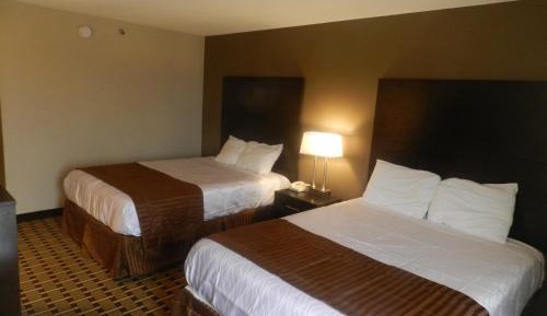  Standard Queen Room with Two Queen Beds - Non-Smoking