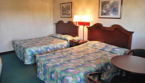 Standard Queen Room with Two Queen Beds