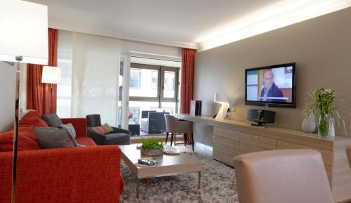One-Bedroom Apartment - 65m2