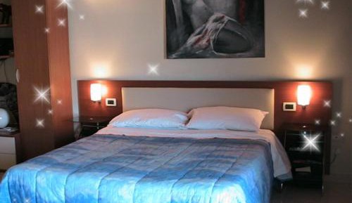 Deluxe King Suite