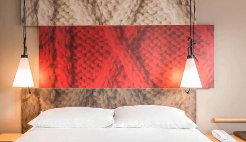 Double Sweet Room by Ibis