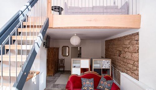 Apartment - Split Level