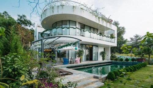 Deluxe Villa