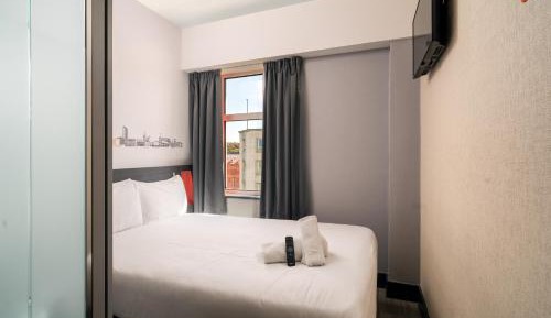 Double Room with Window