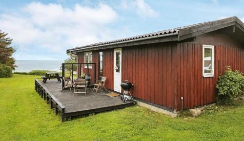 Two-Bedroom Holiday Home