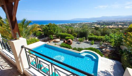 Villa with Sea View