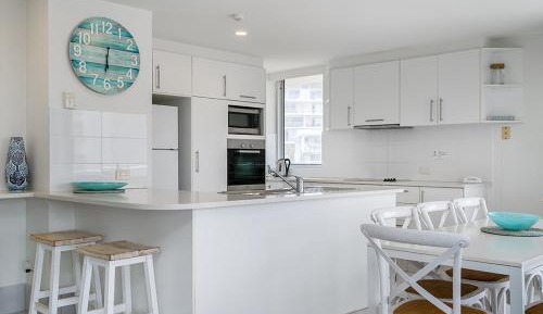Three-Bedroom Penthouse Apartment