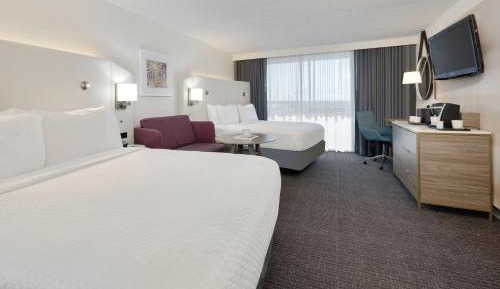 Premium Queen Room with Two Queen Beds