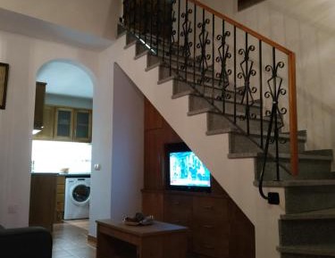 One-Bedroom House
