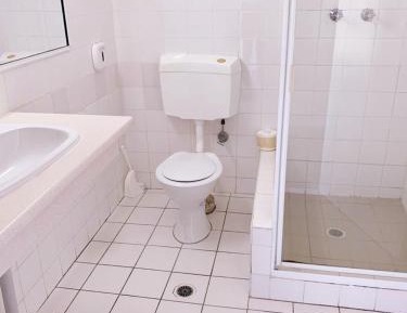 Twin Room with Bathroom