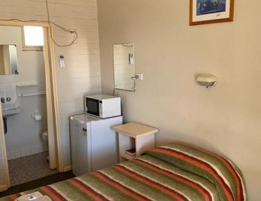 Single Room with Private Bathroom