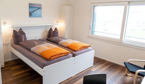 Standard Studio (1-2 Adults)