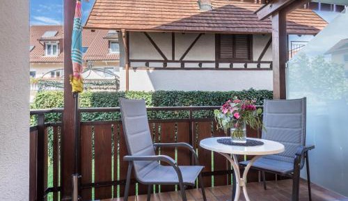Superior One-Bedroom Apartment with Balcony