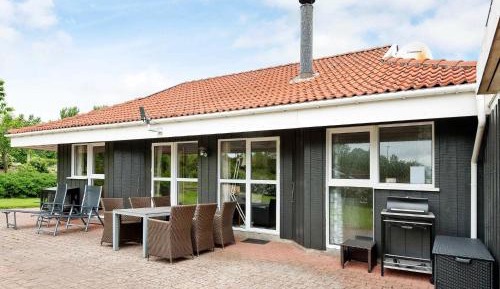 Four-Bedroom Holiday Home