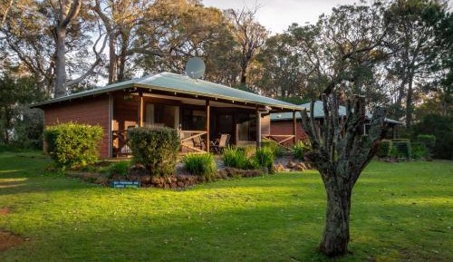 Two-Bedroom Chalet - Blue Wren