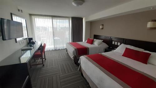 Standard Double Suite