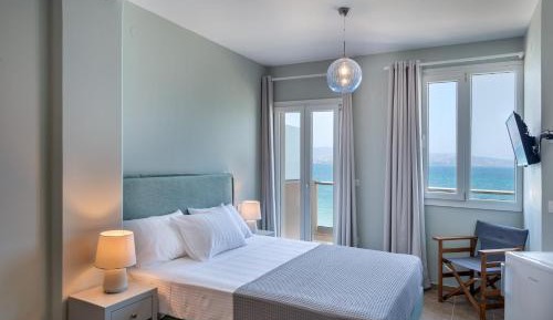 Double Room with Balcony and Sea View