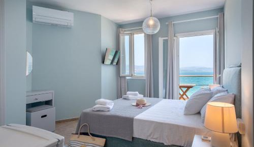 Double Room with Balcony and Sea View