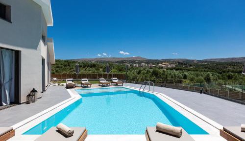 Villa with Private Pool