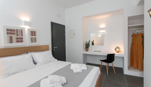 King Room with Balcony