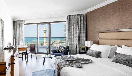 Classic King Room with Terrace