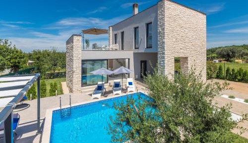Villa with Private Pool