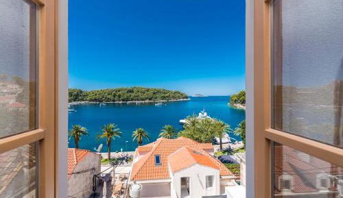 Suite with Sea View