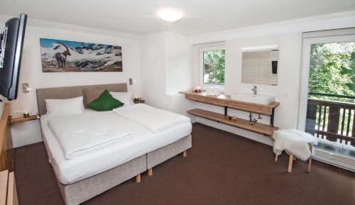 Executive Triple Room