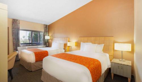 Queen Room with Two Queen Beds - Non-Smoking