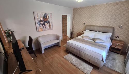 King Suite with Spa Bath