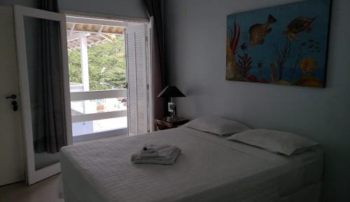 Deluxe Double Room with Side Sea View