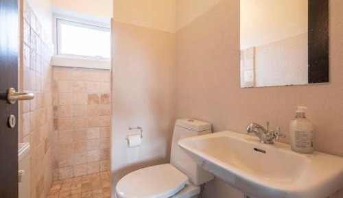 Twin Room with Bathroom