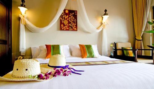 Balcony Room