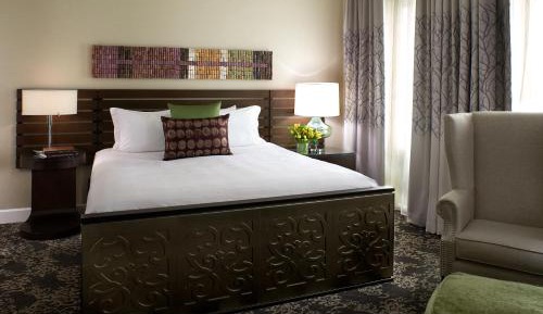 Essential King Room