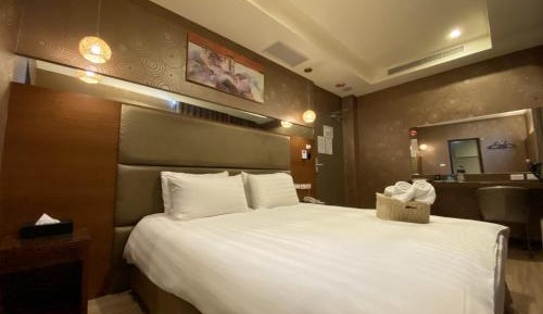 Deluxe Double Room with Bath