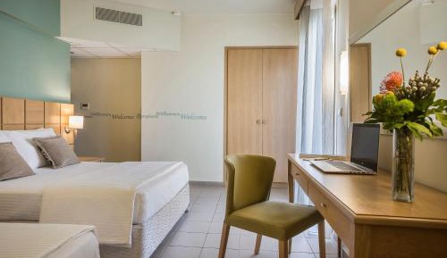Classic Triple Room with Balcony