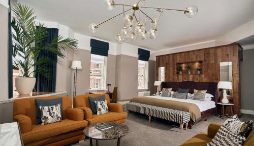 Signature Suite