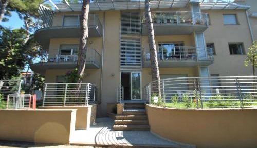 Two-Bedroom Apartment (5 Adults) - Ground Floor