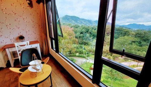 Double Room with Mountain View