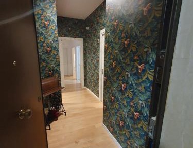 Family Room with Garden View