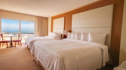 Direct Ocean Front Jetted Tub - Non Smoking