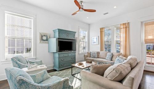 Four bedroom holiday home 